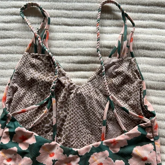 Acacia Capetown Swimwear - Picture 3 of 9